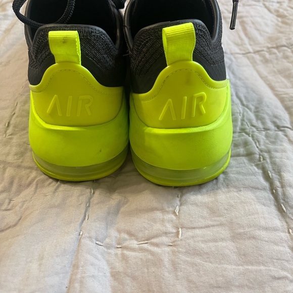 Nike Air Max Motion main image 4